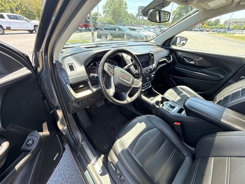 Certified 2022 GMC Terrain Denali w/ Denali Premium Package image 10