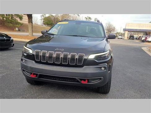Used 2019 Jeep Cherokee Trailhawk image 52