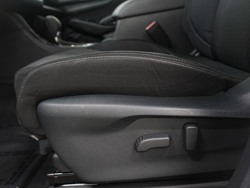 Used 2024 Subaru Ascent Premium w/ Convenience Package image 25