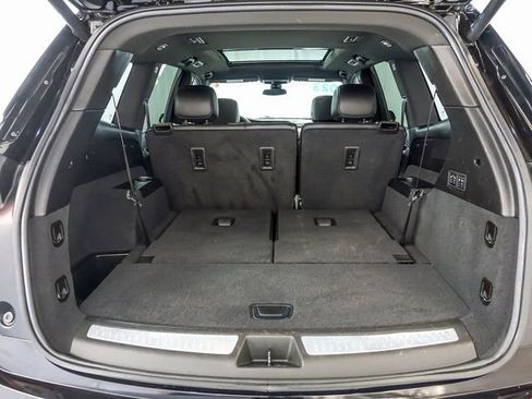 Used 2023 Cadillac XT6 Premium Luxury AWD/4WD image 32