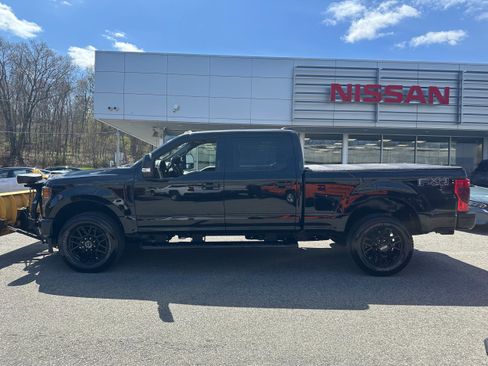 Used 2020 Ford F350 Lariat image 14