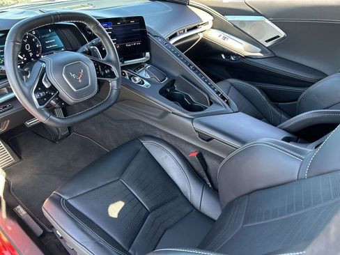 Used 2023 Chevrolet Corvette Stingray Premium Cpe w/ Z51 Performance Package image 10