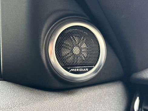 Used 2024 Land Rover Range Rover Evoque Dynamic SE image 26