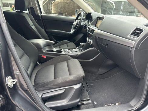 Used 2016 MAZDA CX-5 Touring image 13