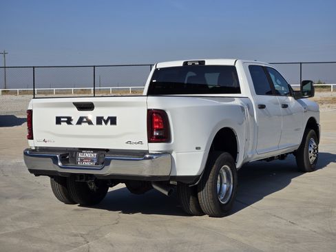 New 2027 RAM 3500 Lone Star AWD/4WD image 5