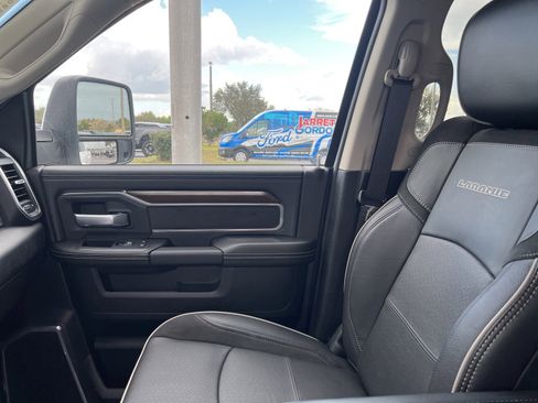 Used 2024 RAM 2500 Laramie w/ Safety Group image 13