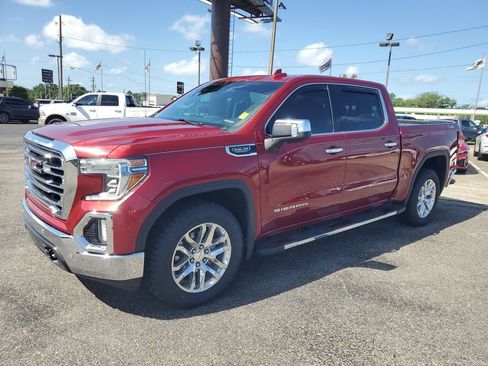 Used 2022 GMC Sierra 1500 SLT w/ SLT Premium Plus Package AWD/4WD image 2