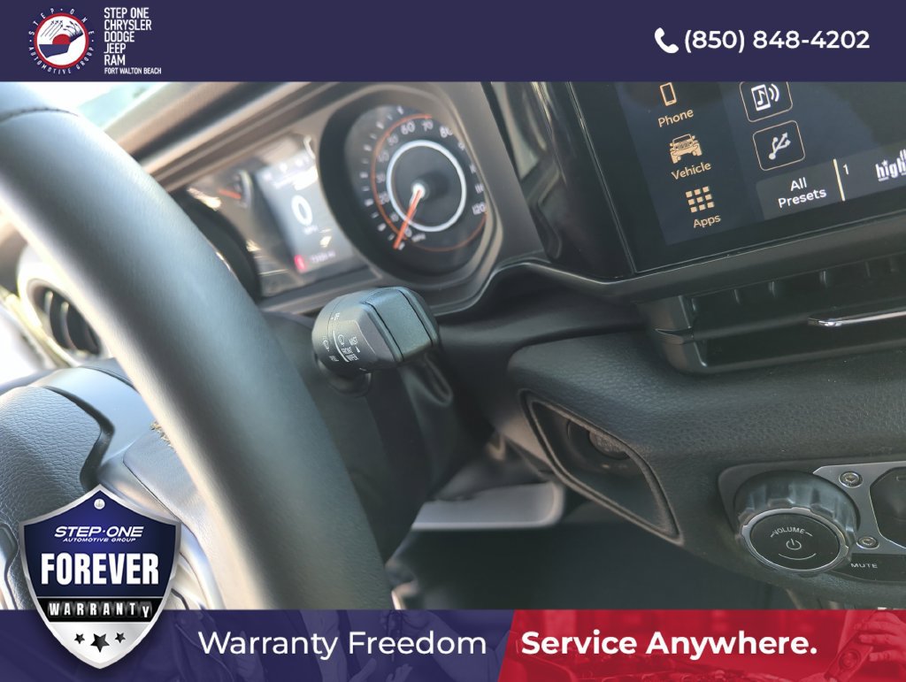 Used 2024 Jeep Wrangler Unlimited Sport AWD/4WD image 23