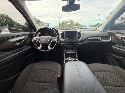 Used 2019 GMC Terrain SLE w/ Black Edition FWD image 9