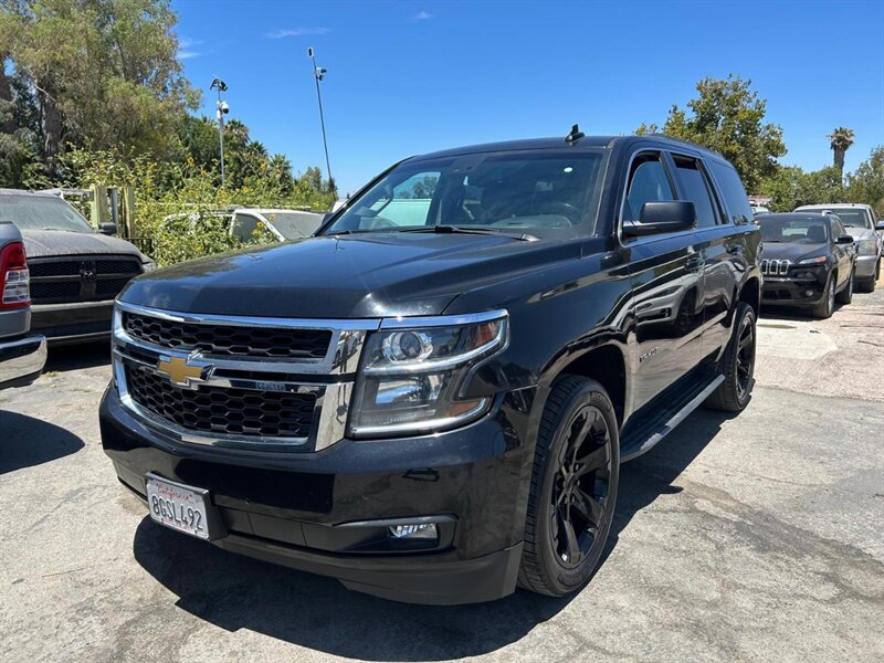 Used 2018 Chevrolet Tahoe LT w/ Luxury Package RWD image 10