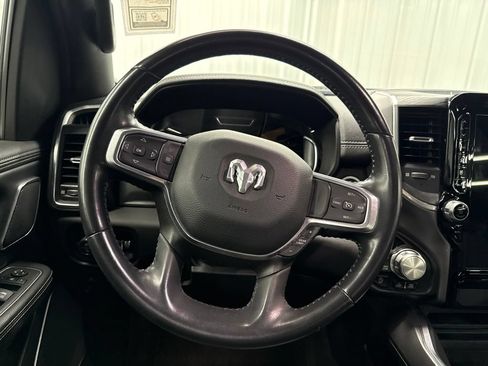 Used 2023 RAM 1500 Laramie AWD/4WD image 17