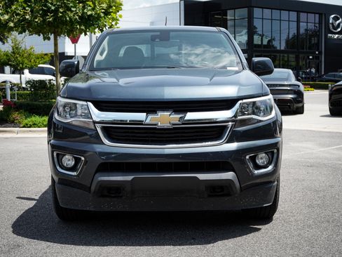 Used 2019 Chevrolet Colorado LT w/ LT Convenience Package AWD/4WD image 3