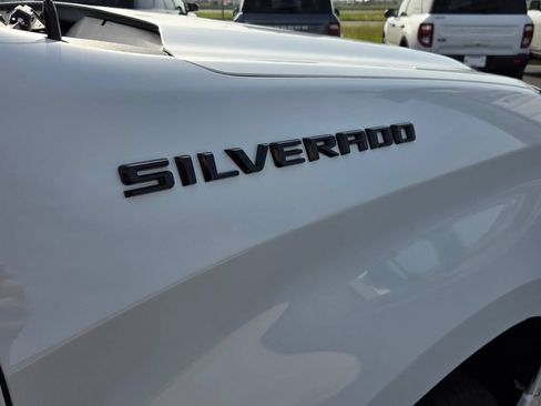 Used 2023 Chevrolet Silverado 1500 RST w/ Rally Edition AWD/4WD image 17