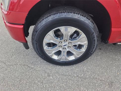 Used 2022 Ford F150 Platinum w/ Max Trailer Tow Package image 9