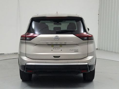Used 2026 Nissan Rogue Platinum w/ Platinum Premium Package AWD/4WD image 6