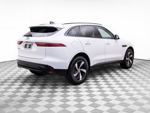 Used 2022 Jaguar F-PACE S image 7