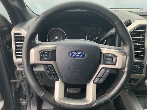 Used 2021 Ford F250 Platinum w/ FX4 Off-Road Package image 12