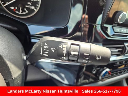 Used 2023 Nissan Pathfinder Rock Creek AWD/4WD image 23
