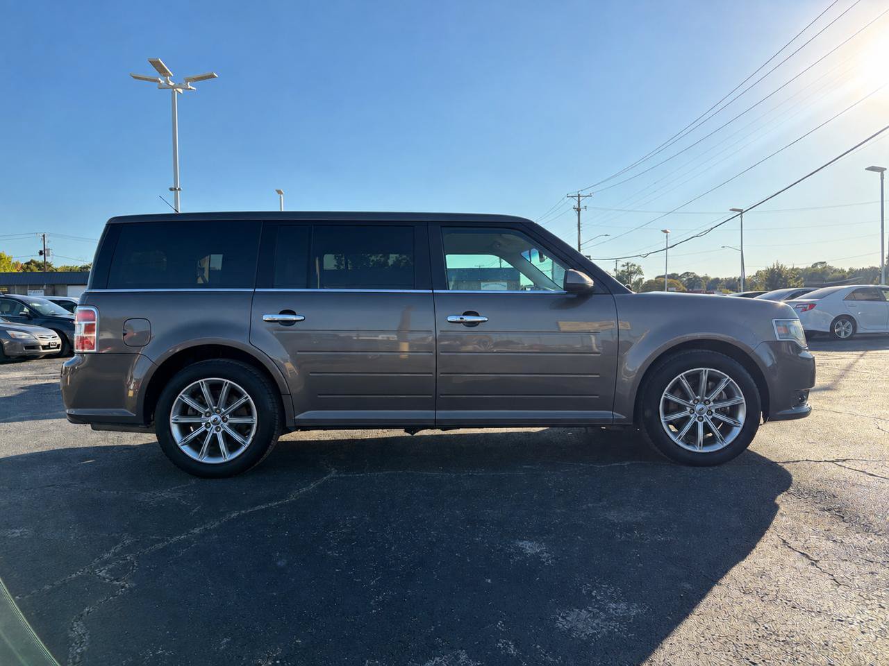 Used 2019 Ford Flex Limited FWD image 4