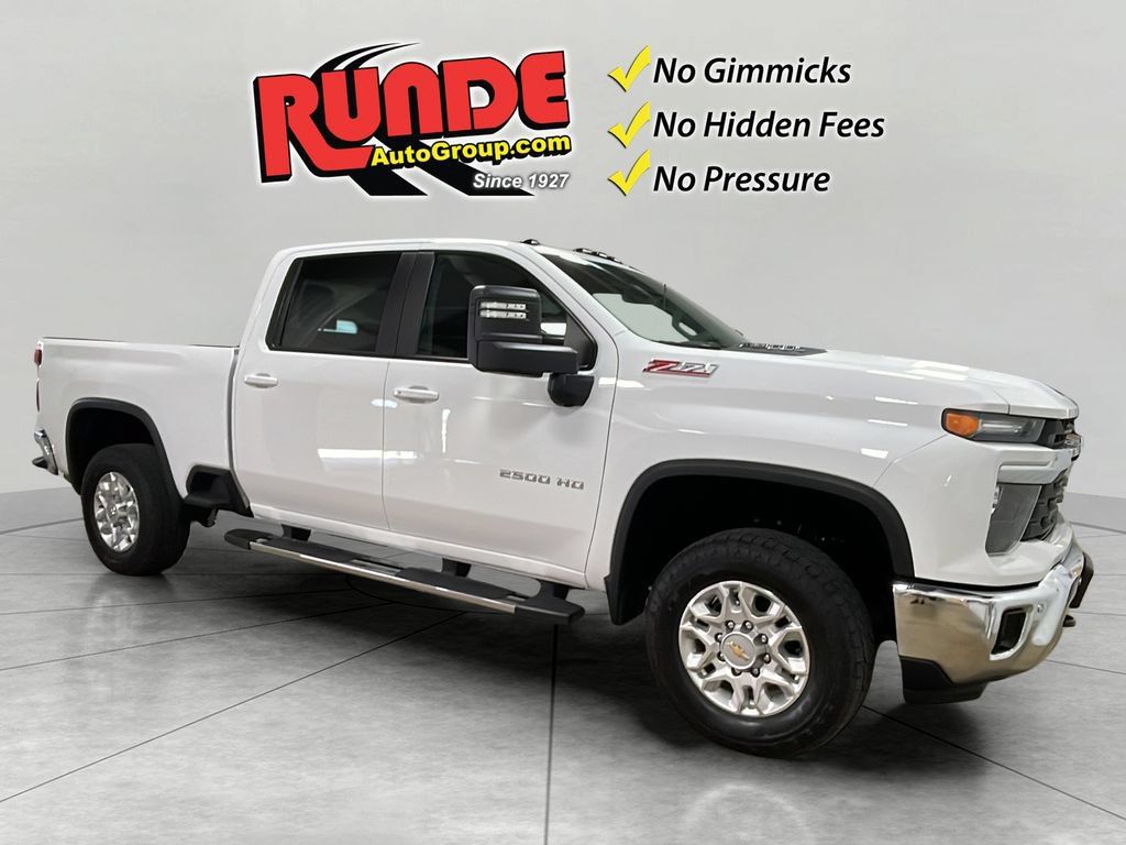 Used 2025 Chevrolet Silverado 2500 LT w/ All Star Edition AWD/4WD image 8