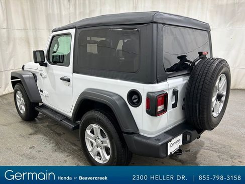 Used 2022 Jeep Wrangler Sport S image 6