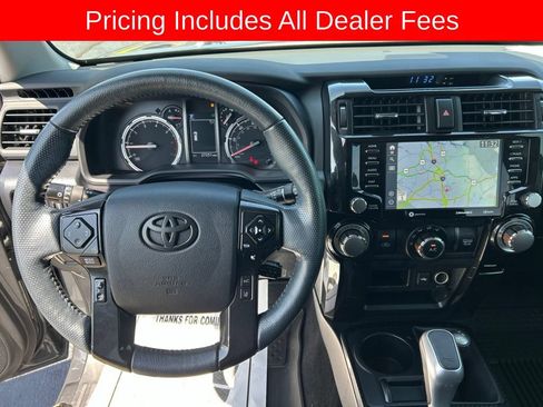 Used 2024 Toyota 4Runner TRD Off-Road Premium w/ Moonroof Package AWD/4WD image 6