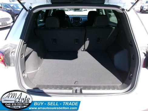 Used 2024 Chevrolet Equinox LS image 15