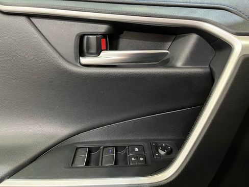 Certified 2020 Toyota RAV4 XSE w/ XSE Grade Weather Package image 14