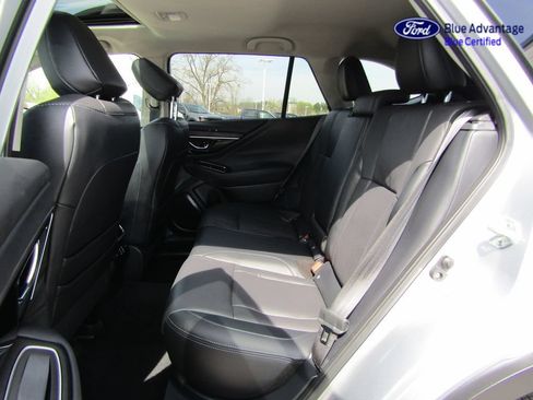 Used 2025 Subaru Outback Limited AWD/4WD image 20
