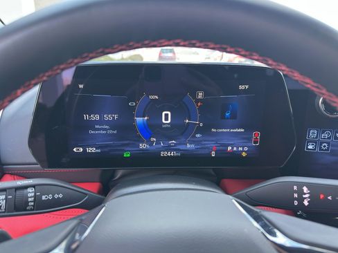 Used 2024 Chevrolet Blazer EV RS image 18