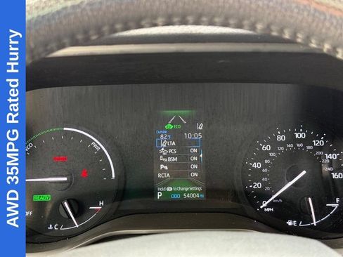 Used 2023 Toyota Sienna XLE AWD/4WD image 23