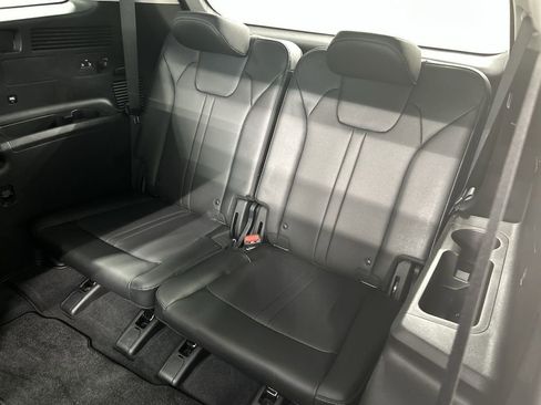 Used 2022 Kia Sorento SX Prestige image 22