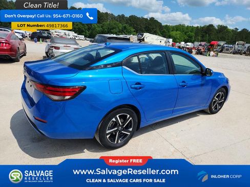 Used 2025 Nissan Sentra SV image 4