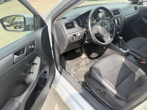 Used 2014 Volkswagen Jetta TDI image 10