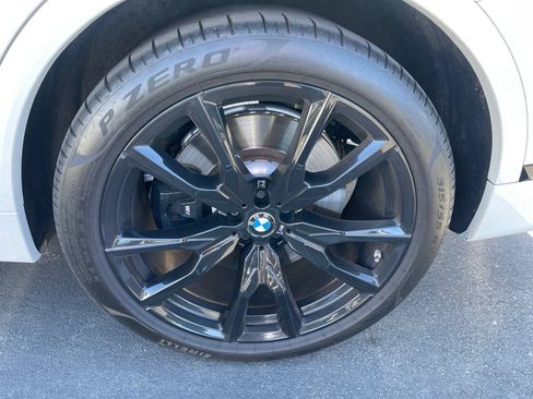 Used 2025 BMW X7 M60i AWD/4WD image 4