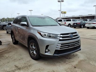 Certified 2018 Toyota Highlander Limited Platinum