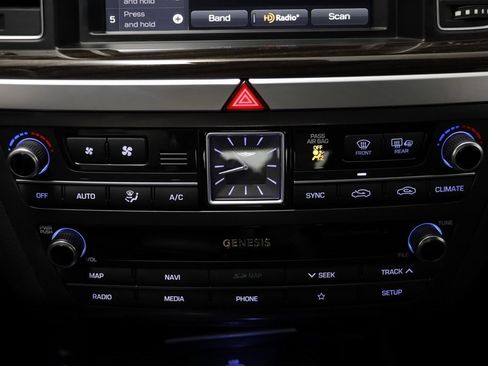 Used 2019 Genesis G80 3.8 image 12