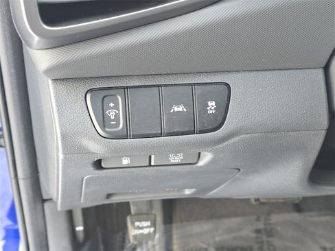 Used 2020 Hyundai Ioniq Blue image 22