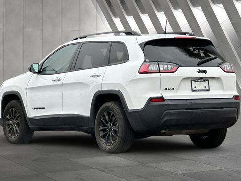 Used 2023 Jeep Cherokee Altitude Lux image 6