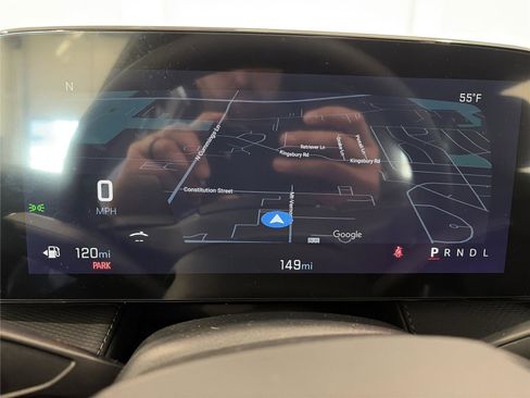 New 2026 Chevrolet Equinox LT w/ Convenience Package II FWD image 16