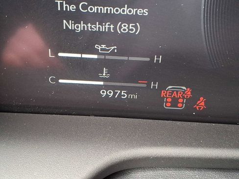 Used 2025 Lexus GX 550 w/ Accessory Package (2T) image 16