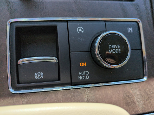 Used 2024 Lincoln Navigator L Reserve AWD/4WD image 24