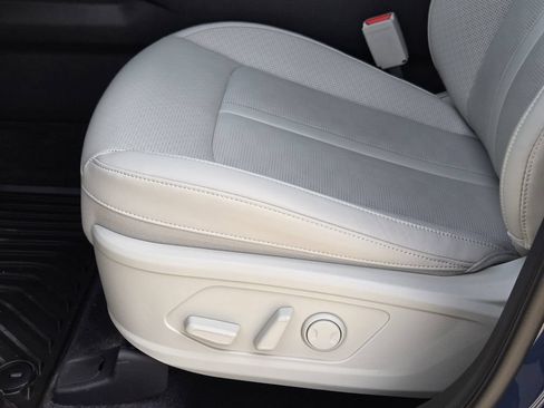 New 2025 Kia Sorento S w/ Panoramic Sunroof Package FWD image 20