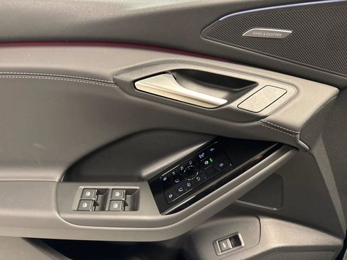 New 2027 Audi Q6 e-tron Premium Plus image 10