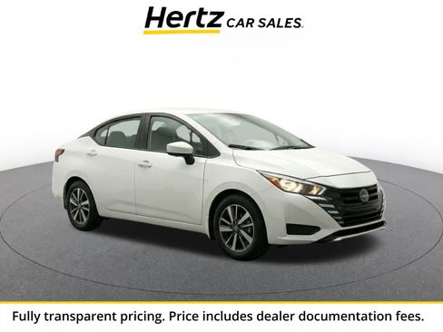 Used 2025 Nissan Versa SV FWD image 1