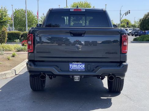 New 2026 RAM 1500 Big Horn AWD/4WD image 11