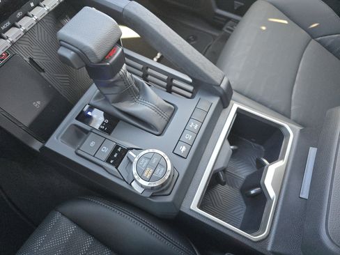 New 2025 Toyota Tacoma TRD Off-Road image 22