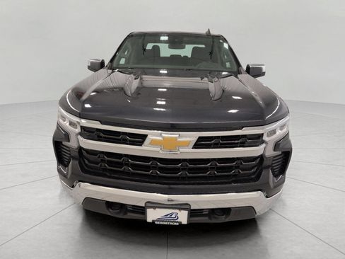 Used 2024 Chevrolet Silverado 1500 LT AWD/4WD image 14