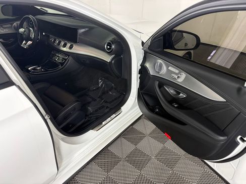 Used 2019 Mercedes-Benz E 63 AMG S image 35