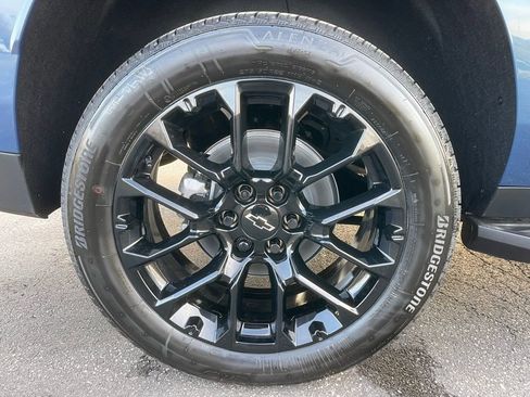 New 2026 Chevrolet Suburban LT w/ Comfort Package image 39